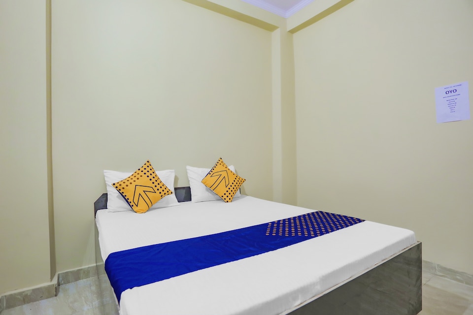 SPOT ON 76153 Hotel Golden Blue Heart, Ghaziabad City, Ghaziabad