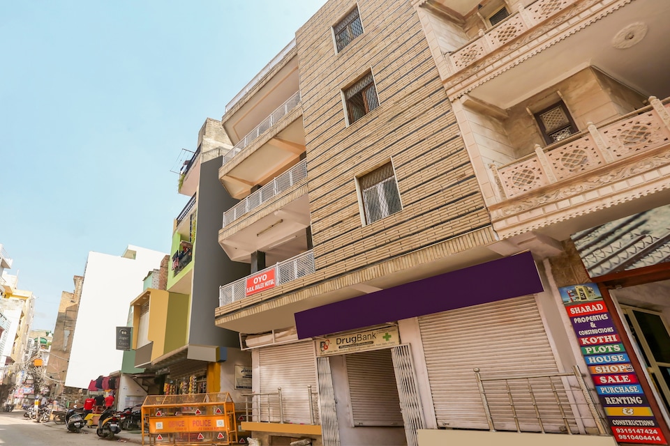 SPOT ON 76164 Srk Deluxe, Anand Vihar Delhi, Delhi