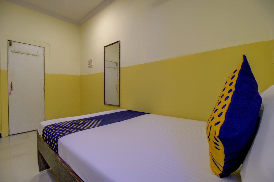 SPOT ON 76179 Central Guest House, Mumbai Central-Byculla, Mumbai