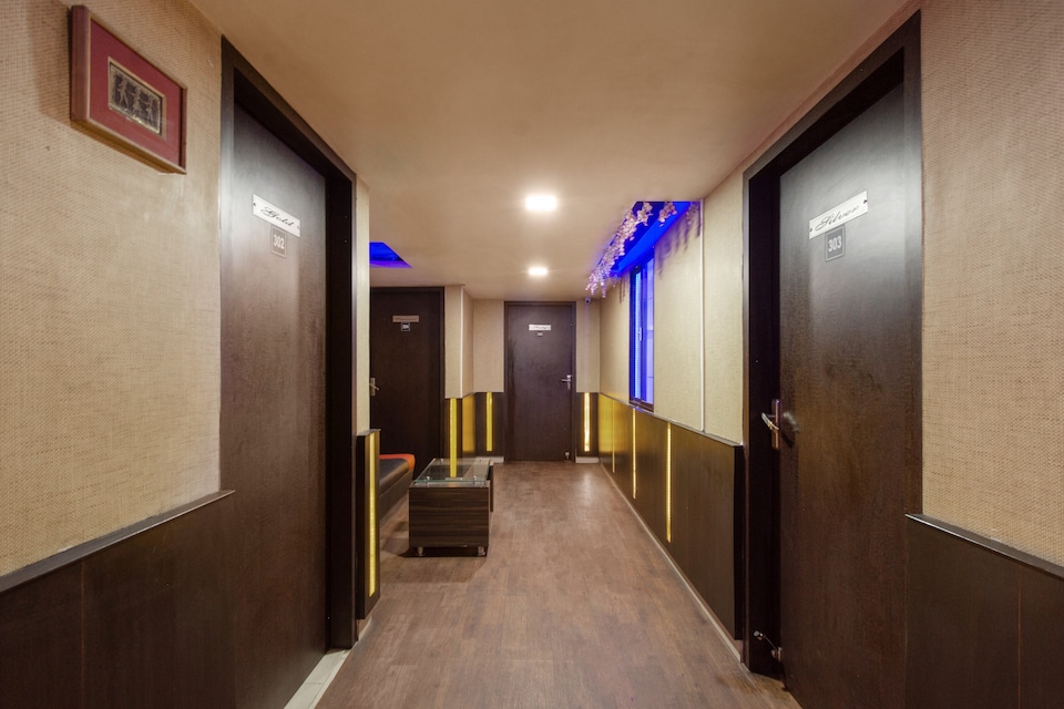 OYO Flagship 76182 Crystal Guest House , Sakchi Jamshedpur, Jamshedpur