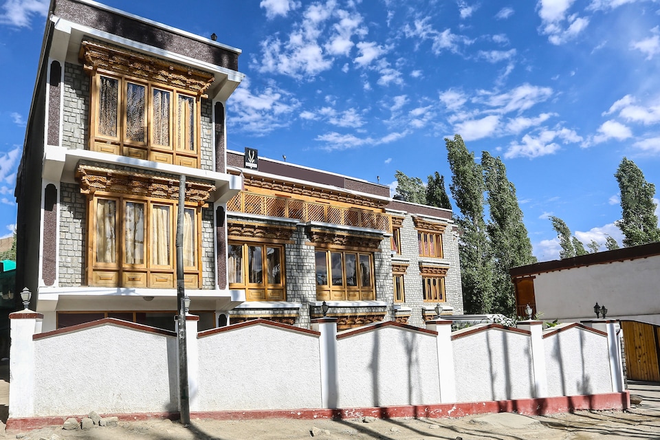 OYO 6420 Ladakh Continental, Old Leh Road, Leh-Ladakh