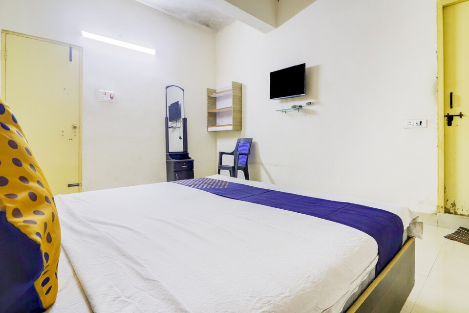 SPOT ON 76184 Laxmi Residency, Shamshabad, Hyderabad