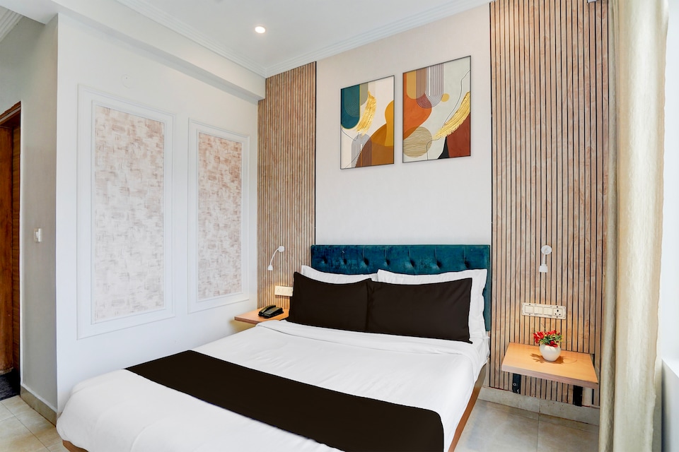 Super Townhouse Oak Arvindo Park Indira Nagar Formerly Rama Inn, New High Court Lucknow, Lucknow