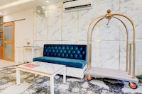 Super Townhouse Oak Arvindo Park Indira Nagar Formerly Rama Inn