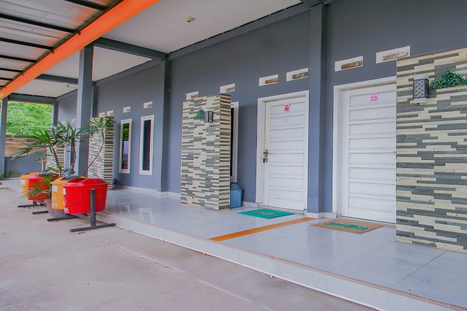 OYO 90054 Wisma Arafah Syariah, Prabumulih, Prabumulih