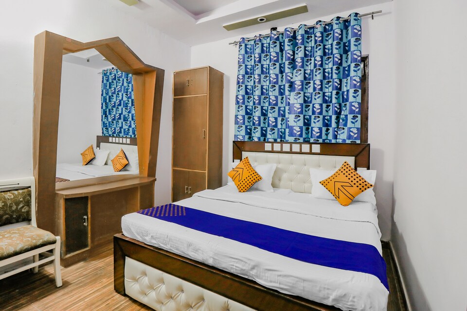 SPOT ON 76221 Tanveer Resort, Meerut, Meerut