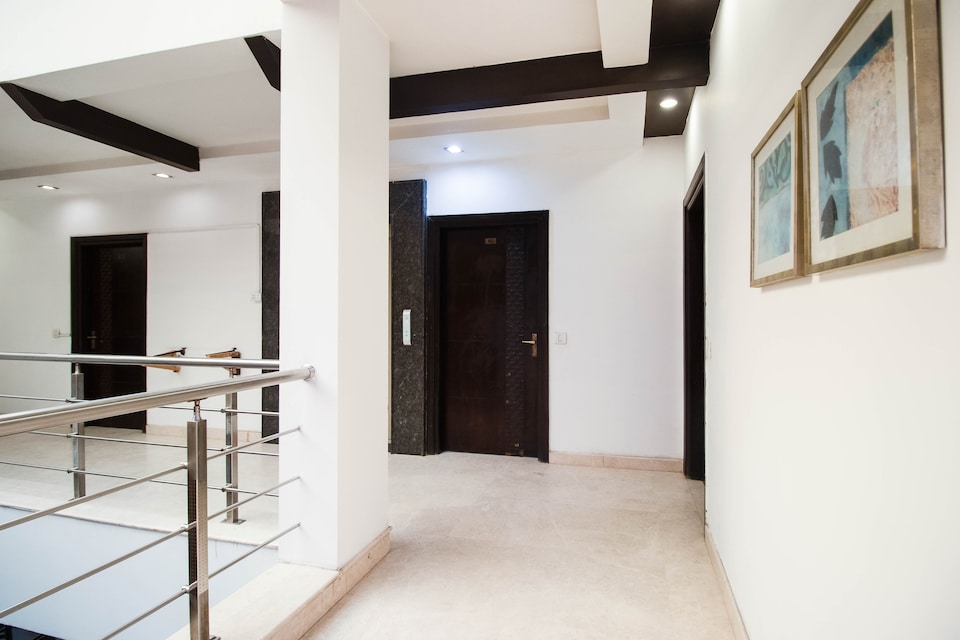 Hotel O R R Residency , Old Gurgaon, Gurgaon