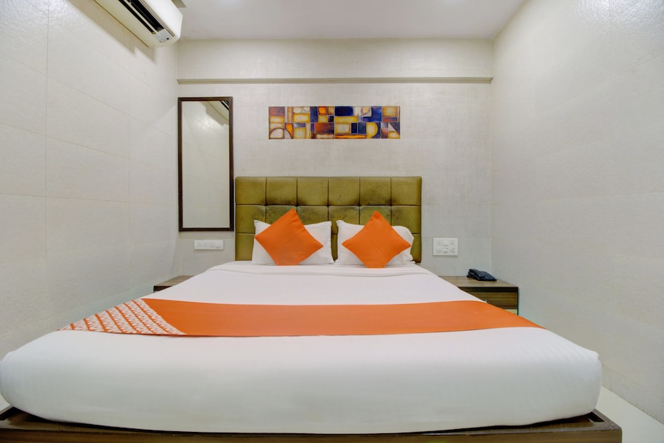 OYO Flagship 76261 Lake Bloom, Mumbai Powai-Chandivali-Vikhroli, Mumbai