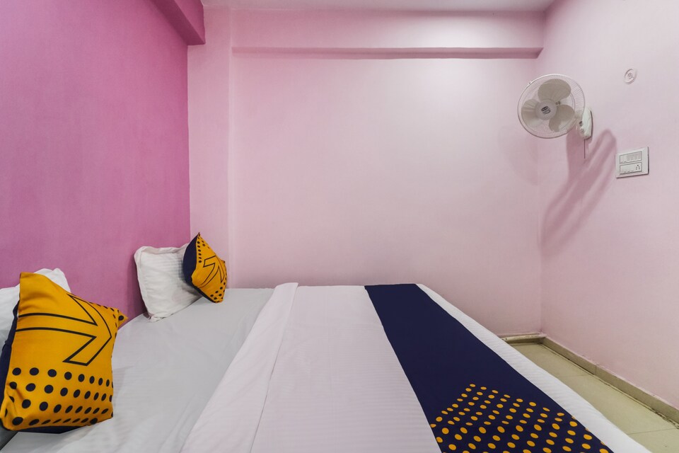 SPOT ON 76263 A Haweli Hotel, Shuklaganj Kanpur, Kanpur