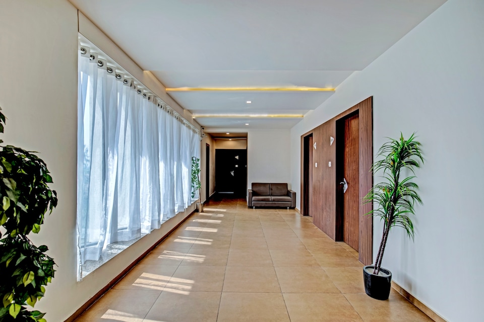 Hotel O The Grand Imperial Restaurant & Hotel Dhuva Railway station, Morbi, Morbi