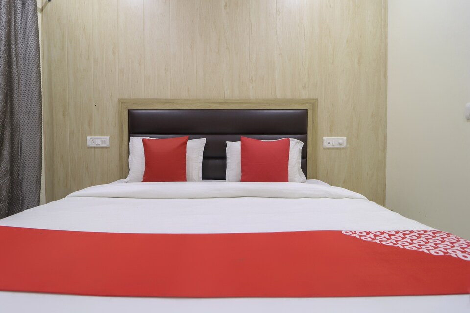 OYO 76273 Gold Inn, Zirakpur, Zirakpur