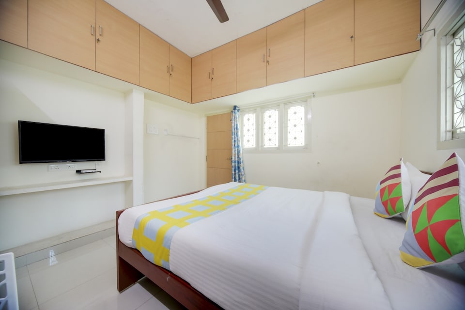 OYO HOME 76274 ARN Home Stay Nanganallur, Airport Chennai, Chennai