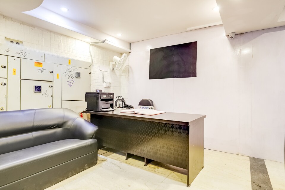  OYO Flagship 76287 Sai Upwan Sector 6C, Pitampura - Rohini Delhi, Delhi