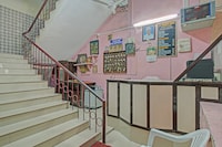 Hotel O J P Tourist Home