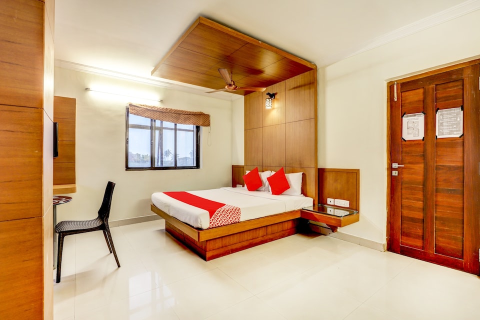 OYO Flagship 76300 Rvp Residency, Mylapore, Chennai