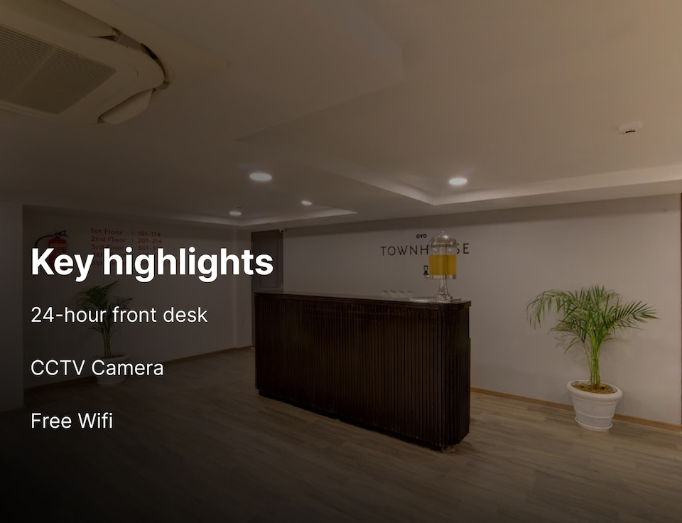 OYO Townhouse 117 Punjabi Bagh Near TDI Mall, Paschim Vihar Delhi, Delhi