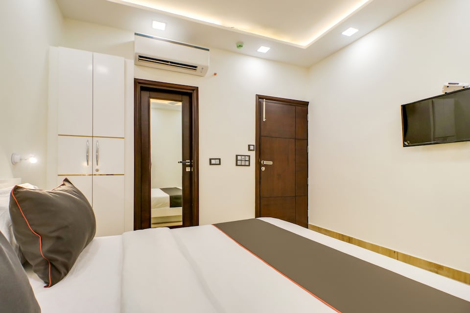 Collection O 76379 Hotel Baba's Inn, Pitampura - Rohini Delhi, Delhi