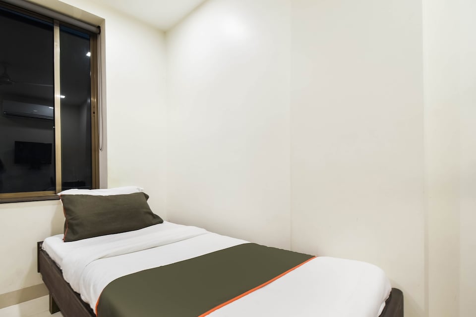 Collection O 76391 Orange City, Sitabuldi Nagpur, Nagpur