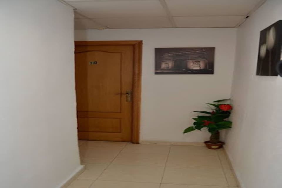 OYO Pension Ayuntamiento , Alicante, Alicante