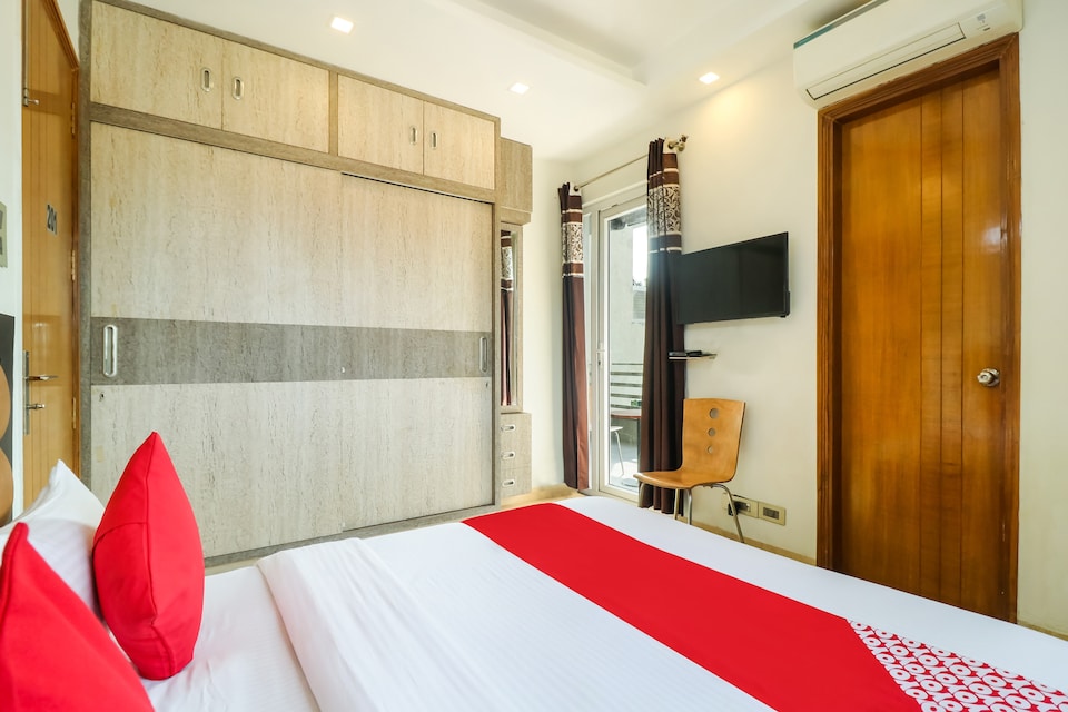 OYO 76436 Hotel Floyd, Greater Kailash Delhi, Delhi