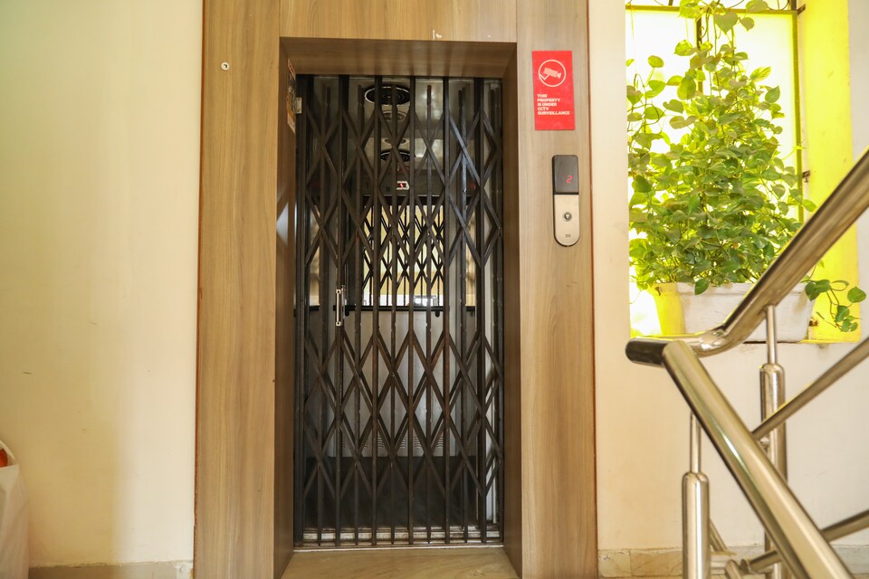 OYO 6433 Hotel Check Inn, Pratap Nagar Nagpur, Nagpur