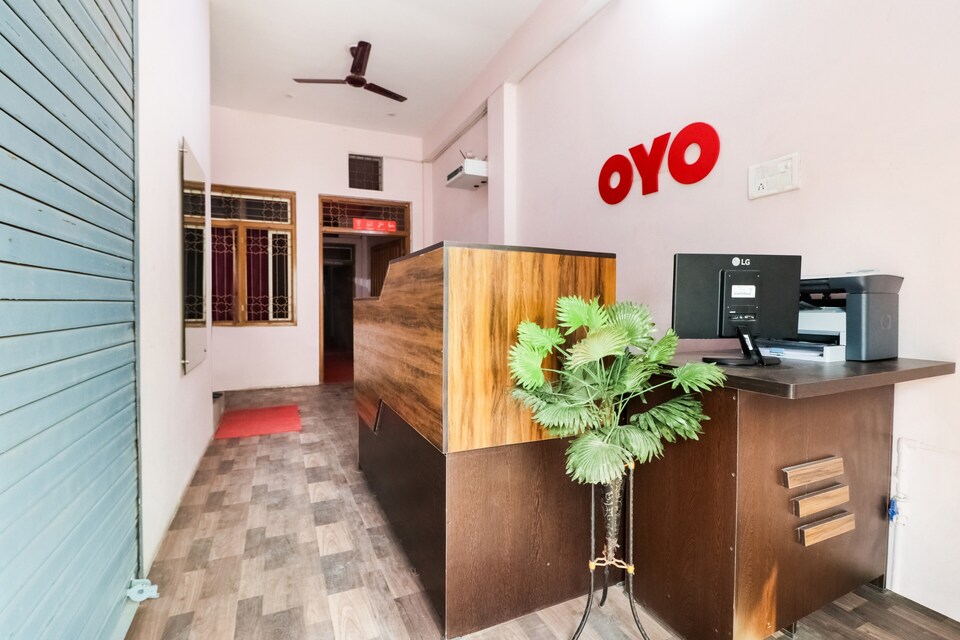 OYO 76445 Stay Inn Anjali, Rambagh Allahabad, Prayagraj