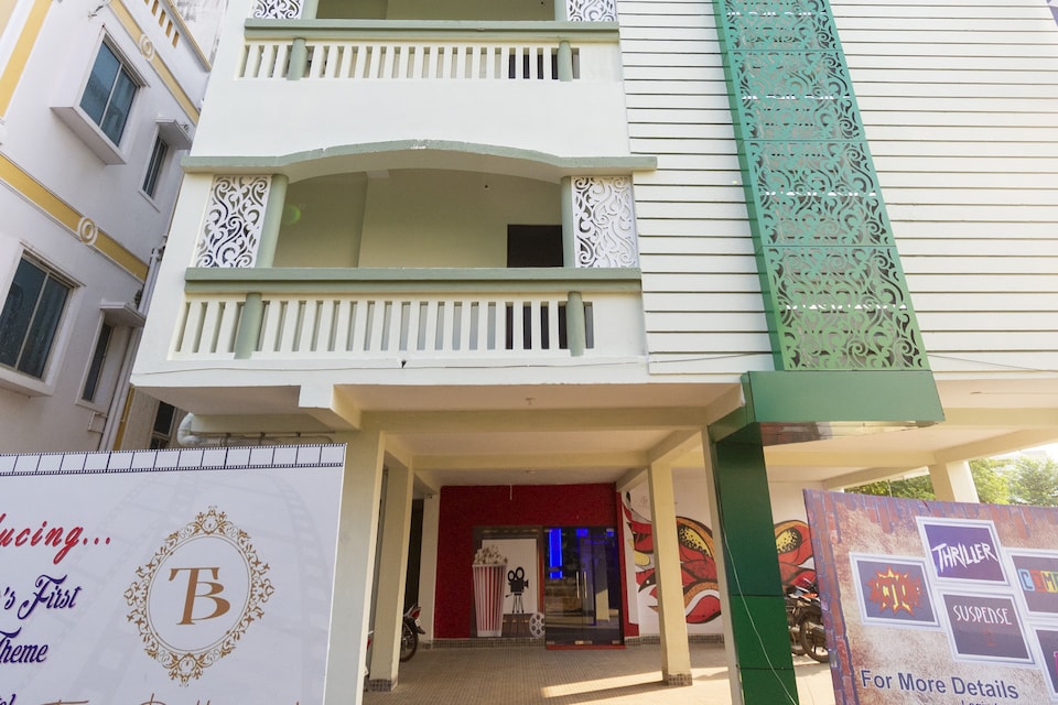 Capital O 76450 Bollywood Boutique Hotel, Patia Bhubaneswar, Bhubaneswar