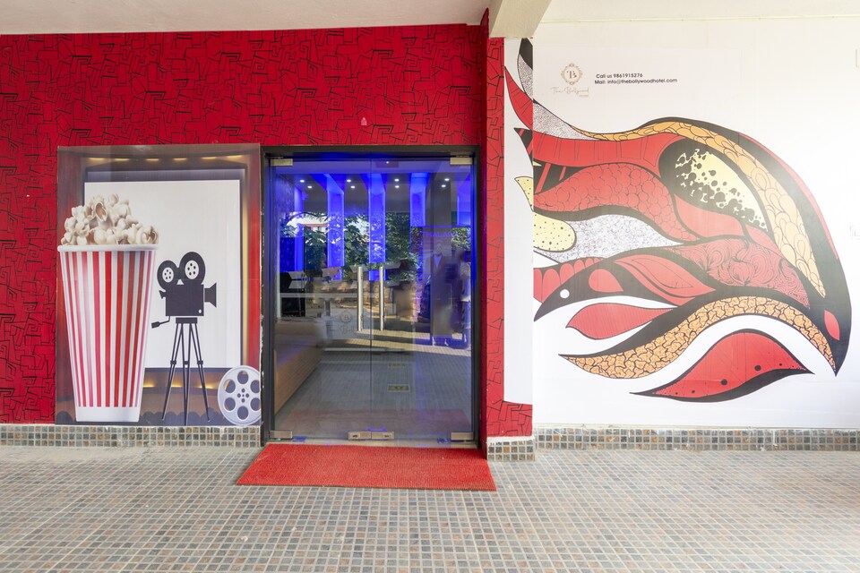 Capital O 76450 Bollywood Boutique Hotel, Patia Bhubaneswar, Bhubaneswar