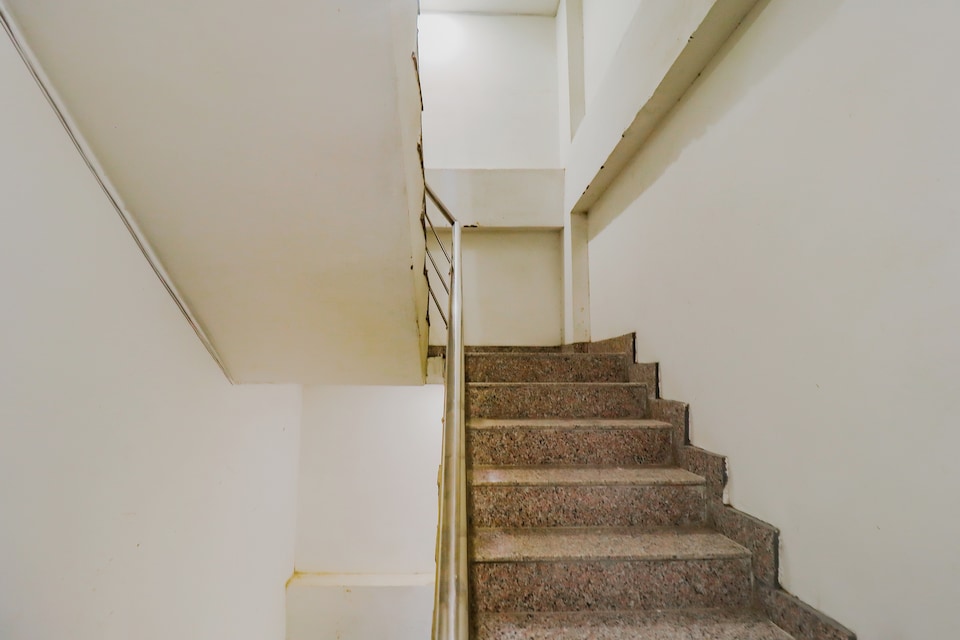 Hotel O AM Residency, Noida City, Noida
