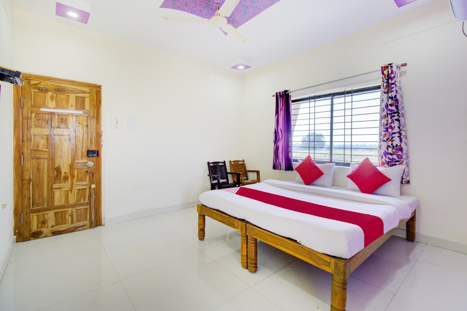 OYO Flagship 76459 New Bharat Palace, Hubli-II, Hubli-Dharwad