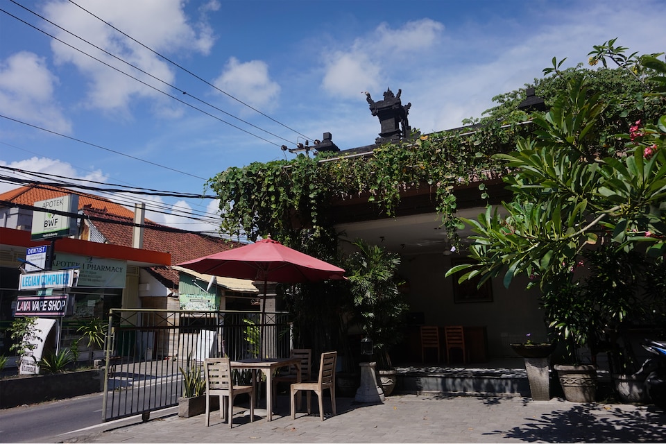 OYO 90082 Gana Inn Legian, Legian, Bali