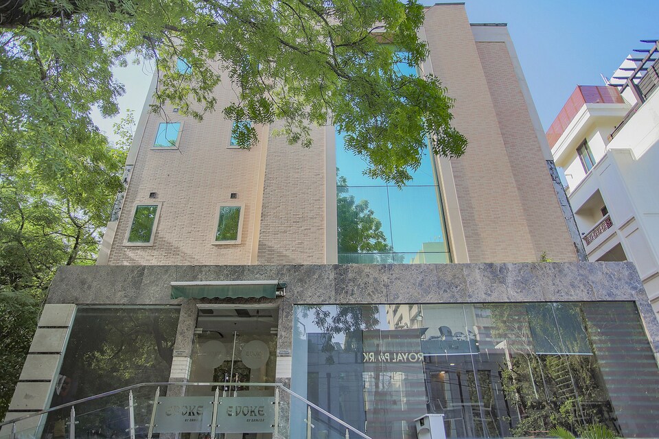 OYO Townhouse 76479 Evoke by Ramada, Greater Kailash Delhi, Delhi