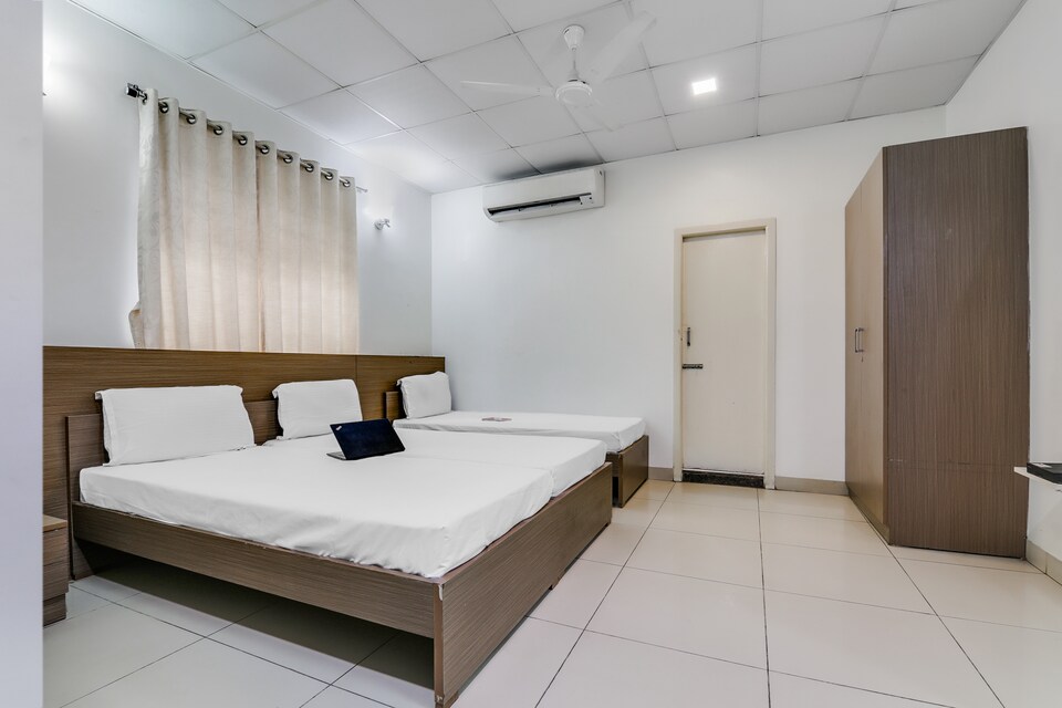 OYO Flagship 76501 Rajguru Residency  Flagship Chennai  Book     OYO