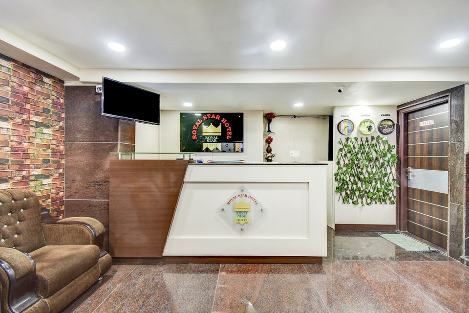 OYO 76502 Royal Inn & Suites, Koramangala Forum Mall, Bangalore