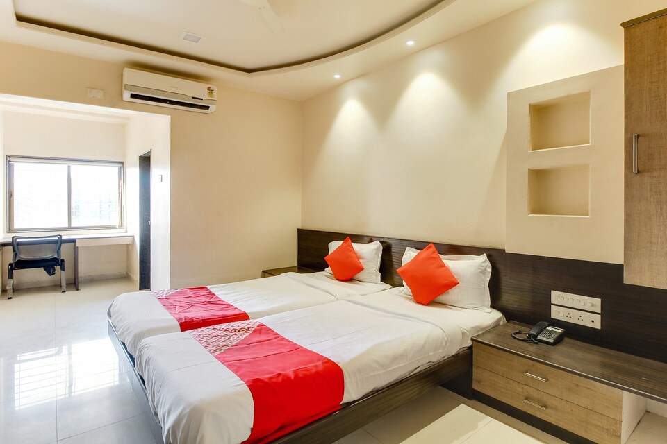 OYO 76518 Hotel Regent In, Pimpri Pune, Pune