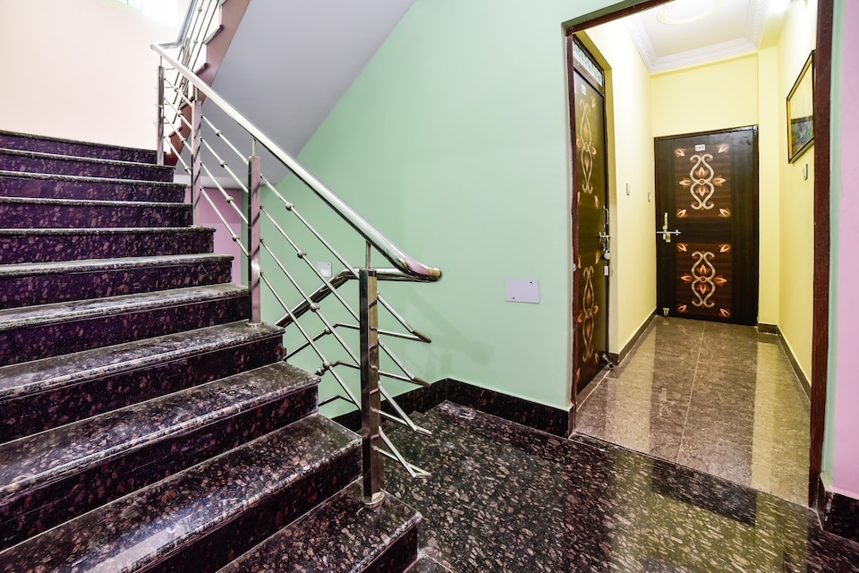 SPOT ON 76526 Devlok Guest House, Bailey Road, Patna