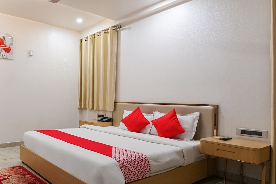OYO JAI1234 Phulwani's Hotel, Sindhi Camp, Jaipur