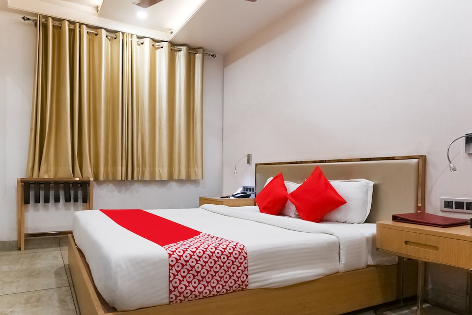 OYO JAI1234 Phulwani's Hotel, Sindhi Camp, Jaipur