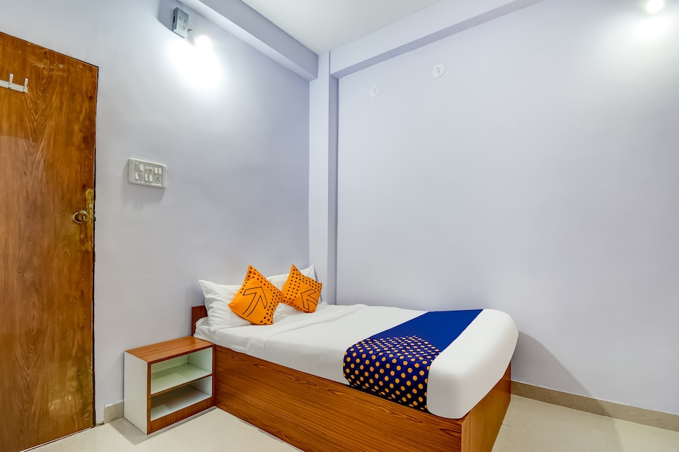 SPOT ON Purushottam Service Apartment, Wadi Nagpur, Nagpur