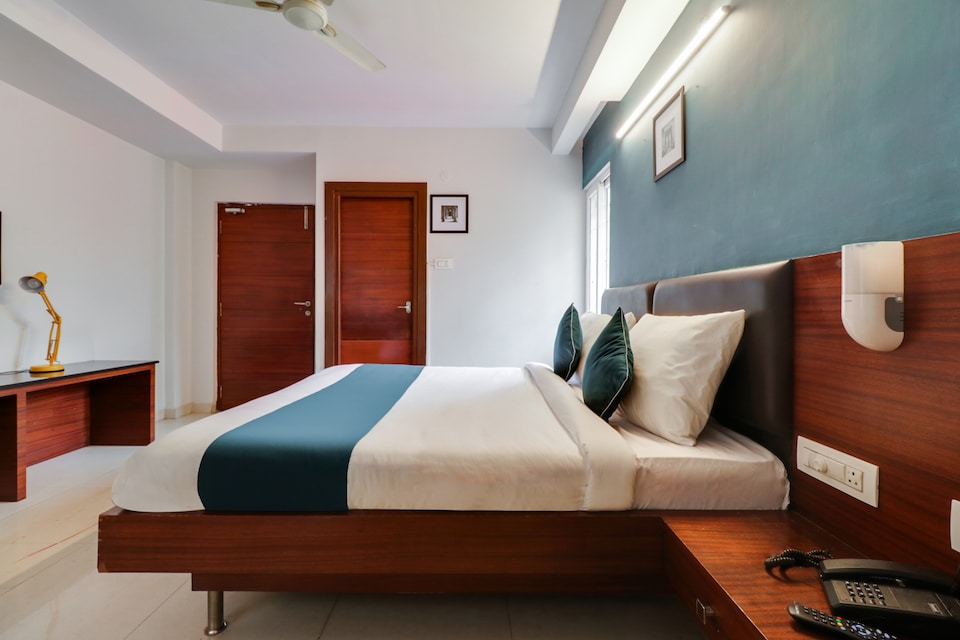 Hotel O Stay Inn Maharani Peta, Beach Side Visakhapatnam, Visakhapatnam