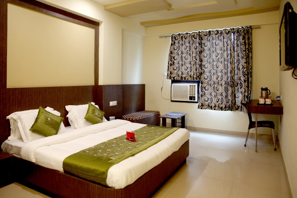 OYO 976 Hotel North Star, Gulab Bagh, Udaipur