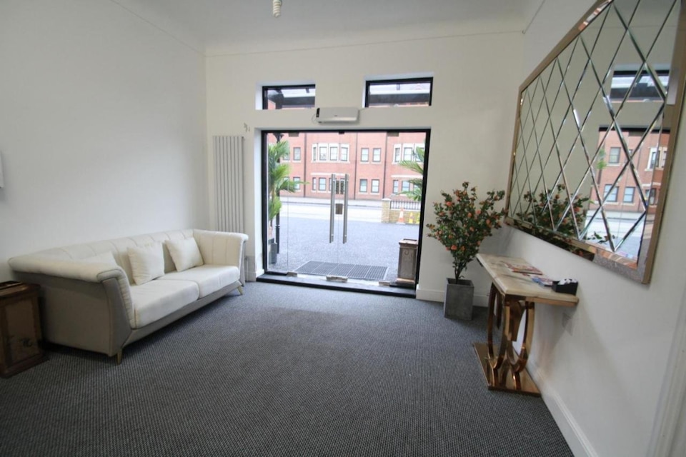 OYO Greenleafe Hotel, E7, Forest Gate