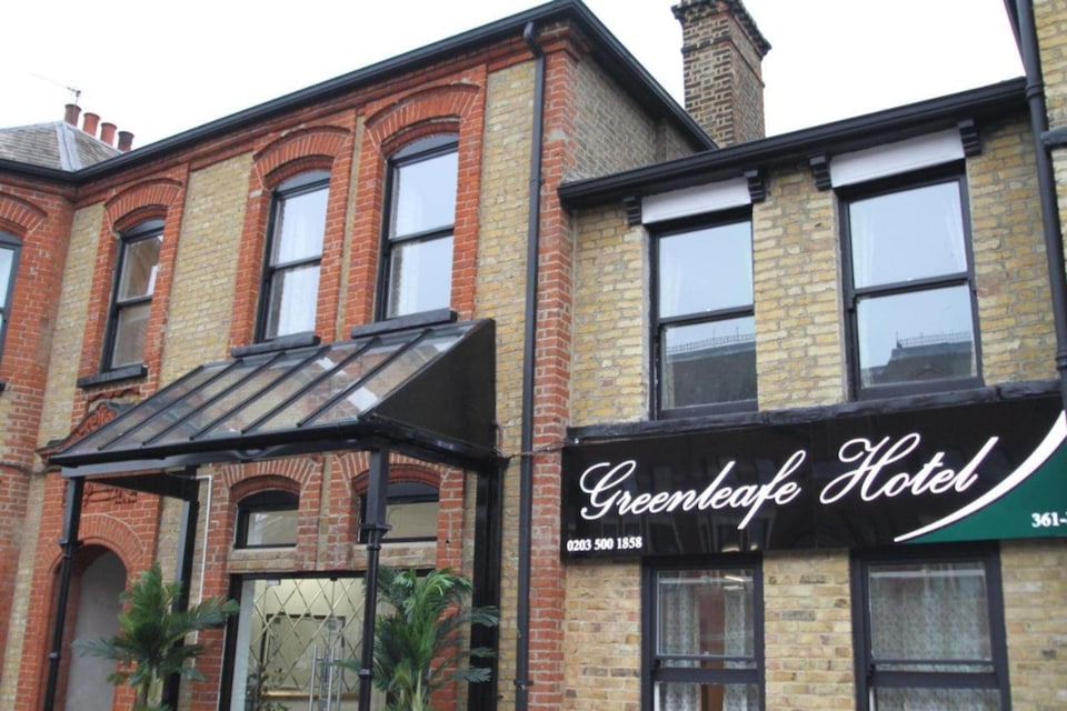 OYO Greenleafe Hotel, E7, Forest Gate