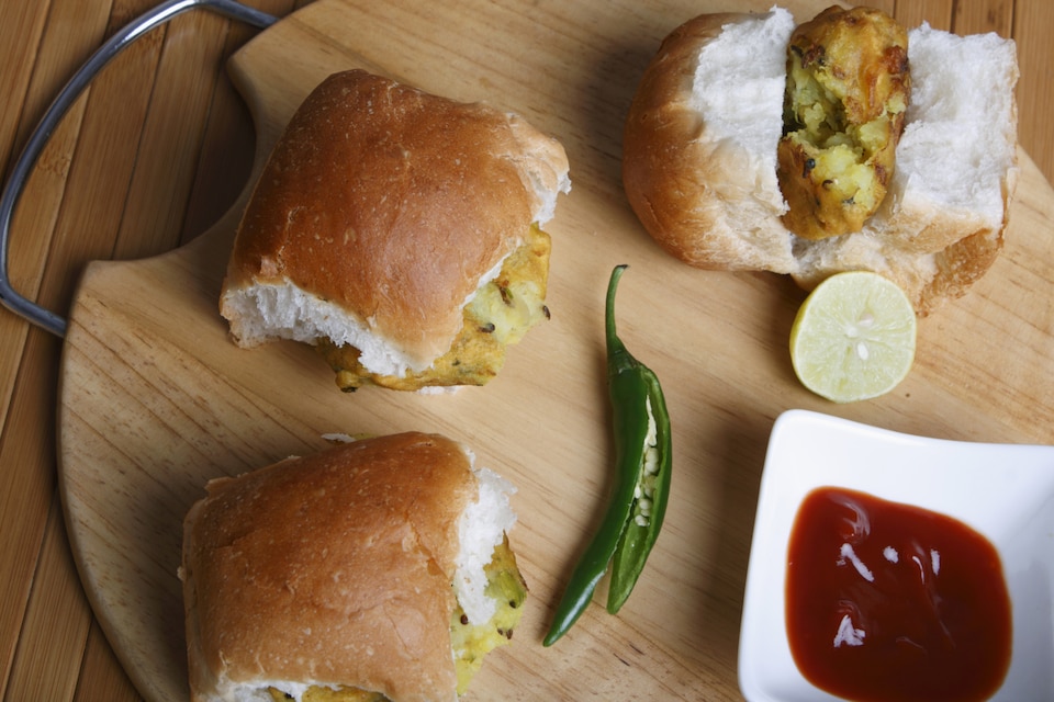 Hotel O Nirsukh Palace, Kalamboli - Panvel - Khopoli - Kharghar - CBD Belapur, Navi Mumbai