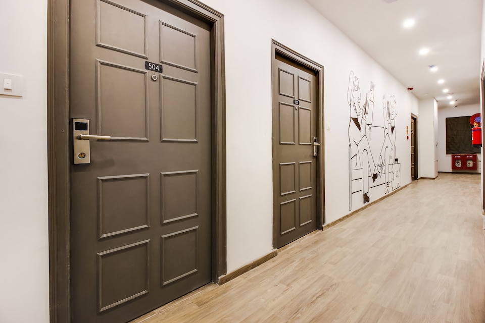 Townhouse Meridian Regency, Lakdikapul, Hyderabad