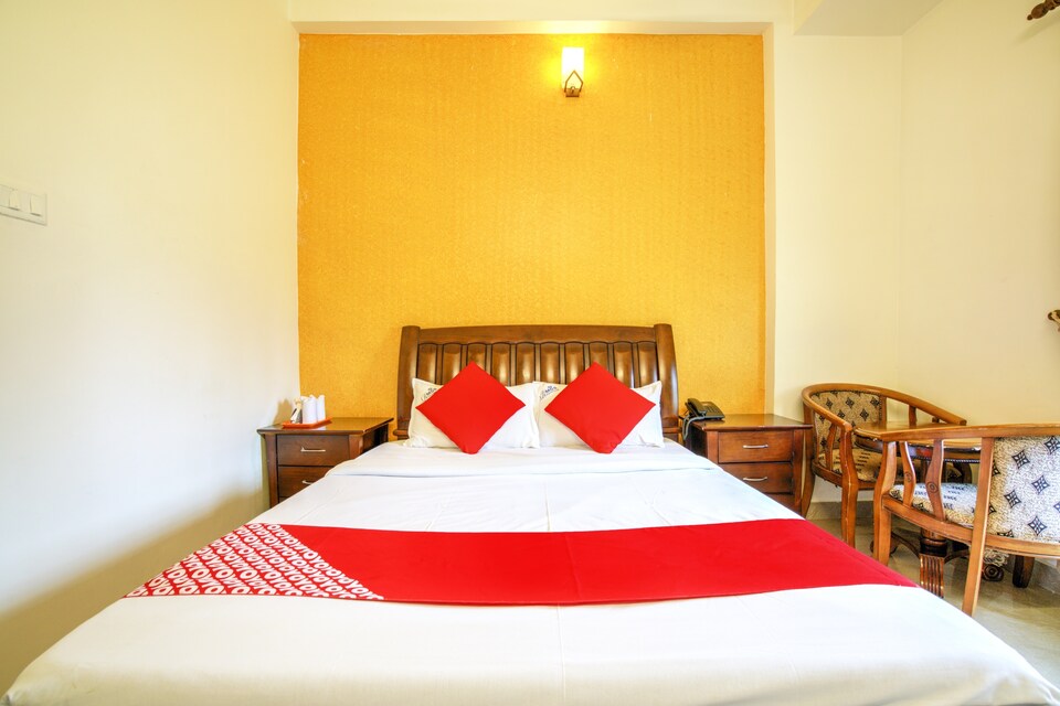 OYO Flagship 76639 Mgs Residency, Adimali Munnar, Munnar