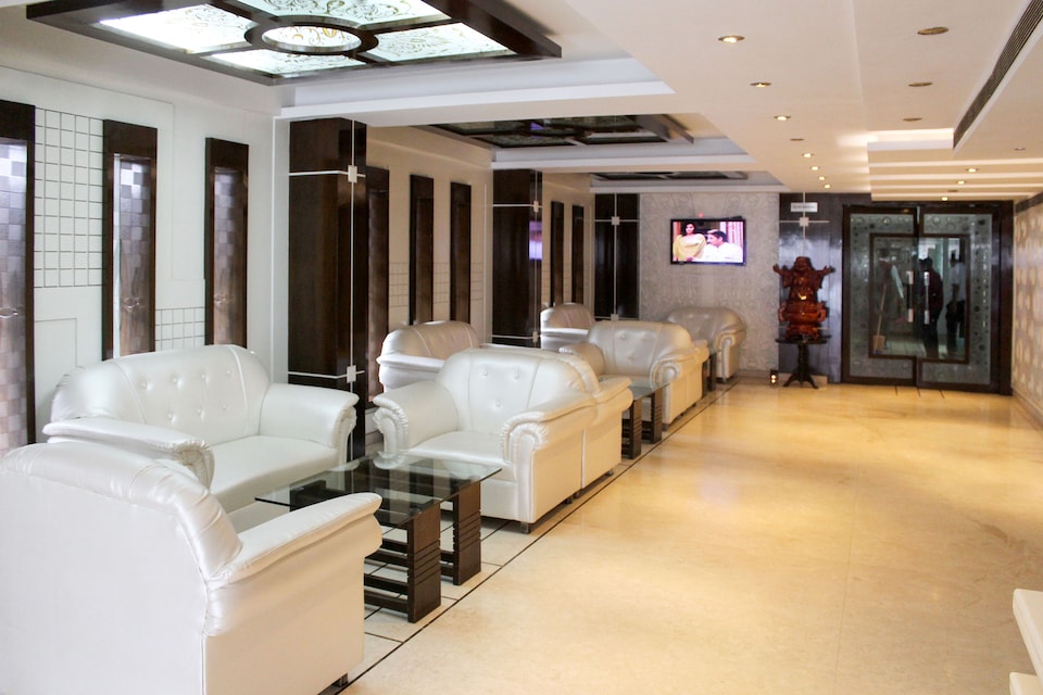 OYO 6450 Raj Residency, Lalpur, Ranchi