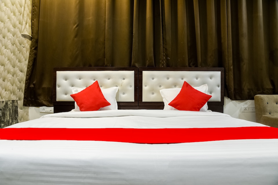 Hotel O StayCraft , Kolar Road, भोपाल