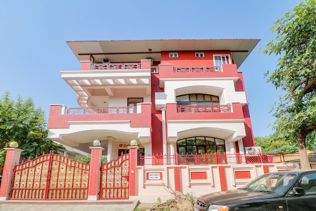 Hotel O Raka Inn