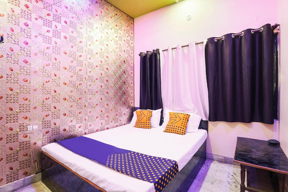 SPOT ON 76660 Hotel Holiday Classic, Kanpur Railway Station, Kanpur